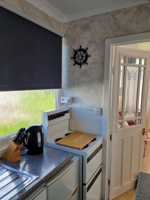 Charming 2 Bedroom Holiday Chalet ウィズンシー エクステリア 写真